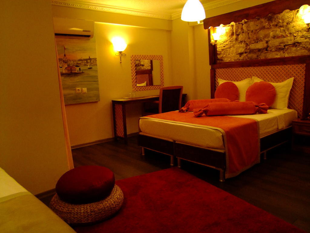 Hotel Ishakpasa Konagi Istambul Quarto foto